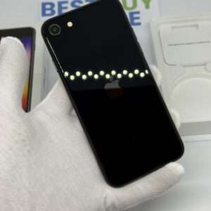 iPhone SE 2022 128GB zwart /krasvrij /99% batt /garantie