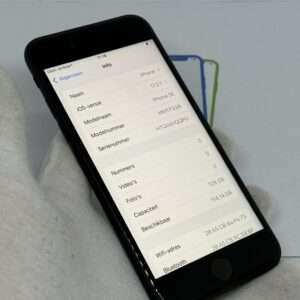 iPhone SE 2022 128GB zwart /krasvrij /100% batt /garantie