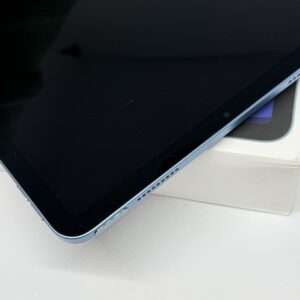 iPad Air 5e M1 256GB blauw /licht gebruikt /84% batt /garantie