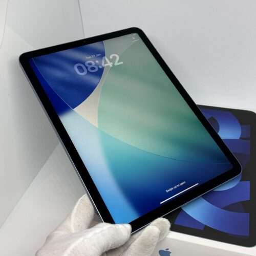 iPad Air 5e M1 256GB blauw /licht gebruikt /84% batt /garantie
