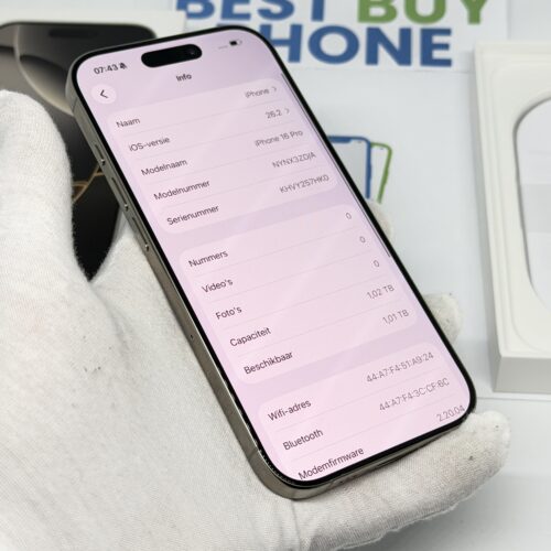 iPhone 16 Pro 1TB naturel /100% batt /krasvrij /Apple care +