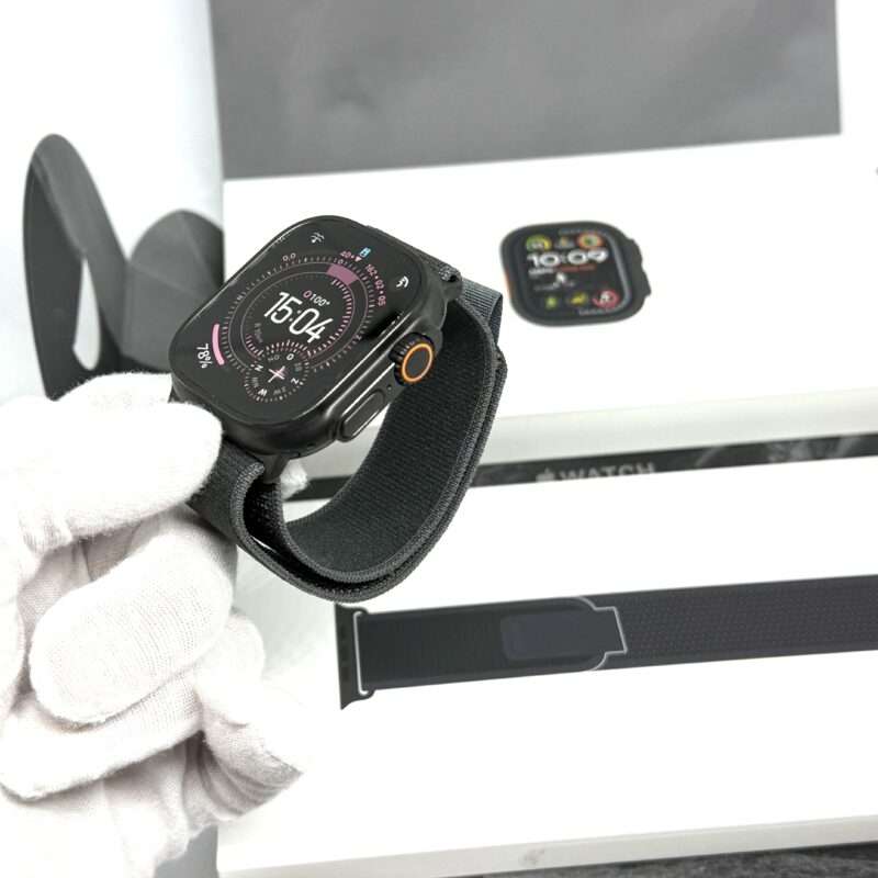 IMG_5995 2 Apple Watch Ultra 2 zwart / zwarte trail Loop /100% batt /garantie