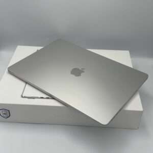 MacBook Air 15 inch M2 256GB zilver /krasvrij /98% batt /garantie