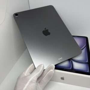 IMG_2877 iPad Air 7e M3 128GB grijs /ongebruikt + 12 maanden garantie