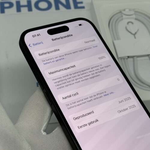iPhone 16 128GB zwart /ongebruikt + 12 maanden garantie