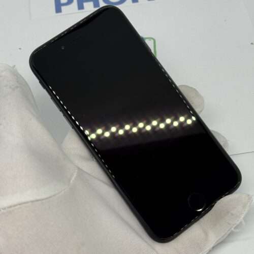 iPhone SE 2022 128GB zwart /kras vrij scherm /99% batt /garantie