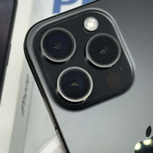 iPhone 15 Pro 256GB zwart /zeer net /100% batt /garantie