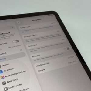 iPad Air 6e 11 inch M2 128GB starlight /krasvrij /94% batt /garantie