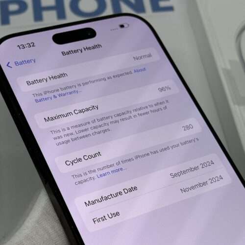 IMG_1539 iPhone 16 Pro Max 256GB zwart /100% batt /krasvrij scherm /garantie