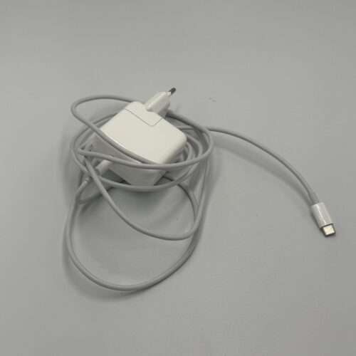 MacBook Air M1 256GB zilver /kras vrij /89% batt /garantie