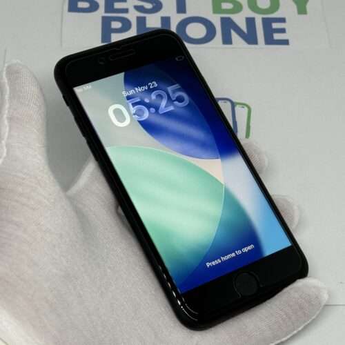 iPhone SE 2022 128GB zwart /kras vrij /100% batt /garantie