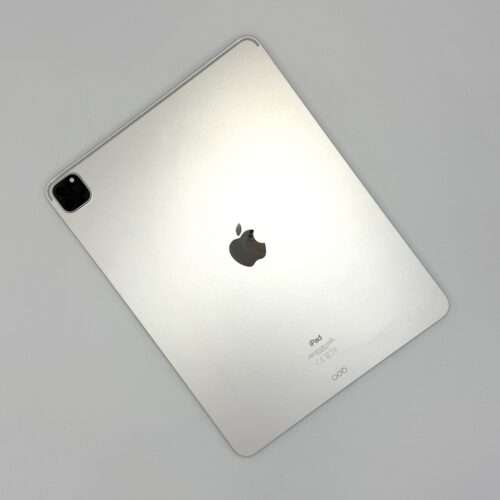 IMG_1732 iPad Pro 5e 12,9 inch M1 256GB zilver /kras vrij /85% batt /garantie