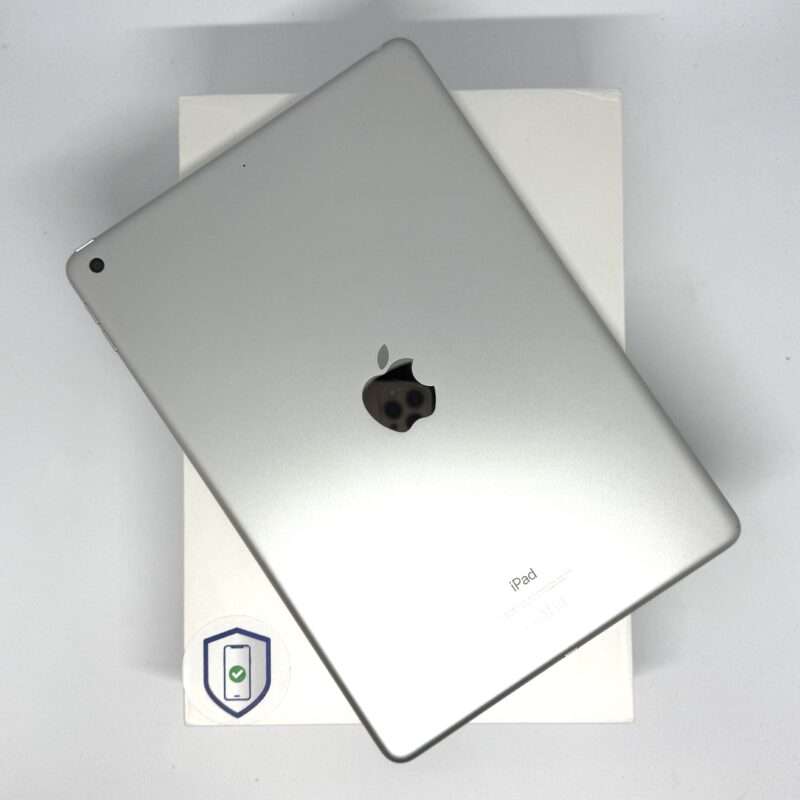 IMG_1868 iPad 9 64GB zilver /kras vrij /100% batt /garantie