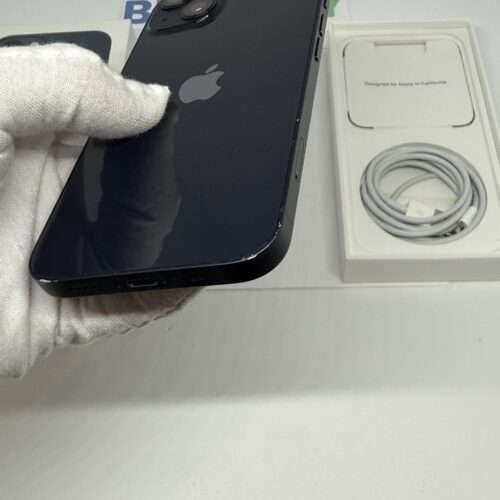 iPhone 13 128GB zwart /krasvrij scherm /100% batt /garantie