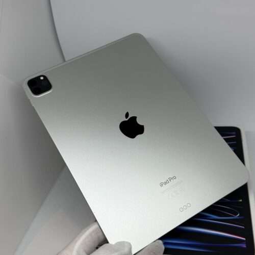 iPad Pro 4e 11 inch M2 128GB zilver /krasvrij /94% batt /garantie