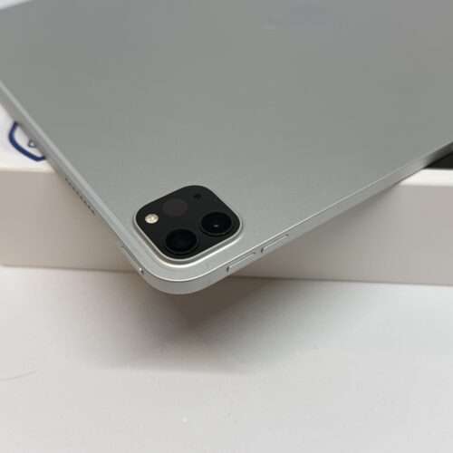 iPad Pro 4e 11 inch M2 128GB zilver /krasvrij /94% batt /garantie