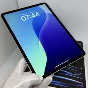 iPad Pro 4e 11 inch M2 128GB zilver /krasvrij /94% batt /garantie