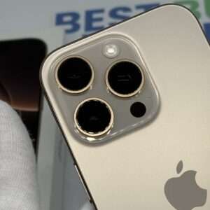 IMG_2356 iPhone 16 Pro 256GB goud /100% batt /zeer net /garantie