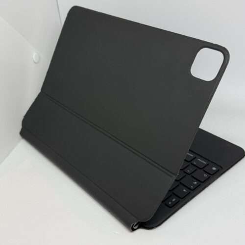 IMG_2425 Apple Magic Keyboard zwart voor iPad Pro 11