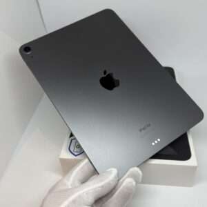 iPad Air 5e M1 64GB grijs /krasvrij /85% batt /garantie