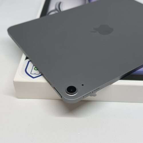 iPad Air 7e 11 inch M3 128GB grijs /krasvrij /98% batt /garantie