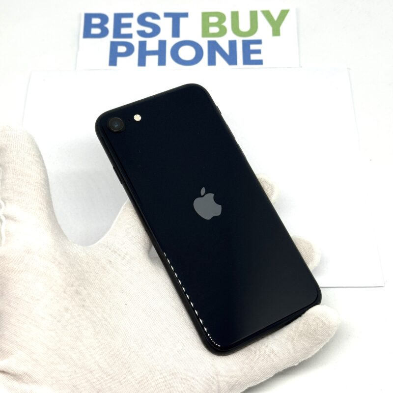 IMG_3821 iPhone SE 2022 128GB zwart /zeer net /100% batt /garantie