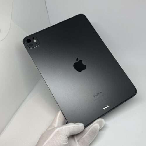 IMG_2814 iPad Pro 5e 11 inch M4 512GB 5G grijs /krasvrij /100% batt /garantie