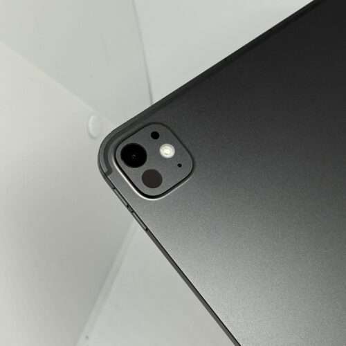 IMG_2815 iPad Pro 5e 11 inch M4 512GB 5G grijs /krasvrij /100% batt /garantie