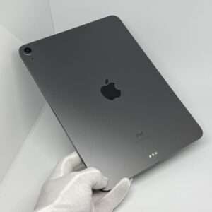 IMG_2939 iPad Air 4e 256GB grijs /krasvrij /100% batt /garantie