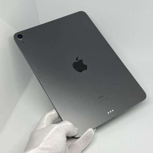 IMG_2939 iPad Air 4e 256GB grijs /krasvrij /100% batt /garantie