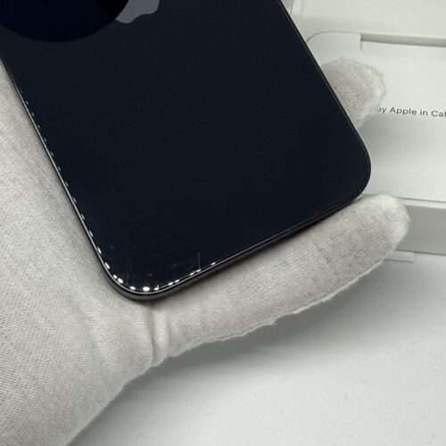 IMG_2967 iPhone 14 128GB zwart /licht gebruikt /90% batt /garantie