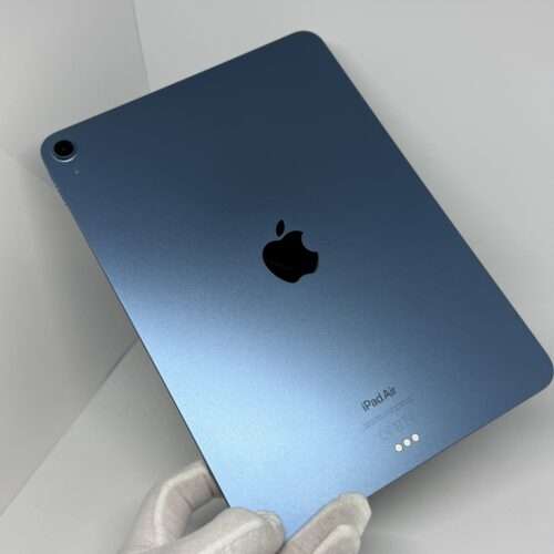 IMG_3143 iPad Air 5e M1 64GB blauw /krasvrij /87% batt /garantie