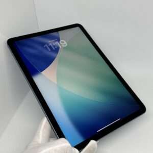 IMG_3144 iPad Air 5e M1 64GB blauw /krasvrij /87% batt /garantie