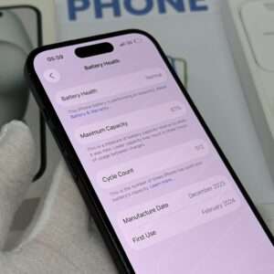 IMG_3162 2 iPhone 15 128GB zwart /krasvrij scherm /87% batt /garantie