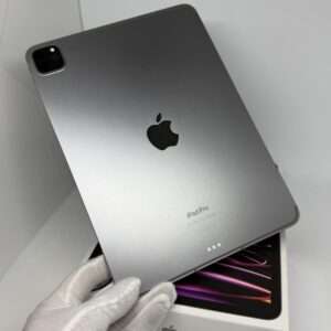 IMG_3183 iPad Pro 4e 11 inch M2 128GB grijs 5G /krasvrij /100% batt /garantie