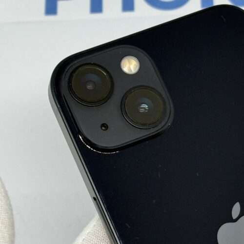 IMG_3206 iPhone 13 128GB zwart /krasvrij /100% batt /garantie