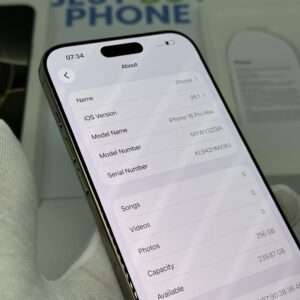 IMG_3341 iPhone 16 Pro Max 256GB naturel /krasvrij /95% batt /garantie