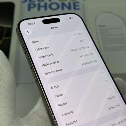 IMG_3341 iPhone 16 Pro Max 256GB naturel /krasvrij /95% batt /garantie