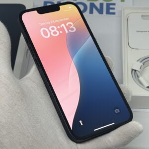 IMG_3812 iPhone 13 128GB zwart /100% batt /krasvrij /garantie