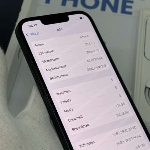 IMG_3814 iPhone 13 128GB zwart /100% batt /krasvrij /garantie