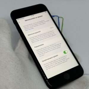 iPhone SE 2022 128GB zwart /krasvrij /100% batt /garantie