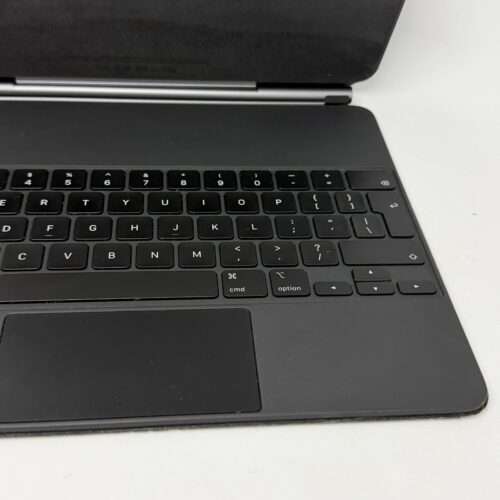 IMG_0104 Apple Magic Keyboard 12,9 inch toetsenbord iPad Air /Pro 12,9 inch 3e, 4e, 5e, 6e en iPad Air 13 inch