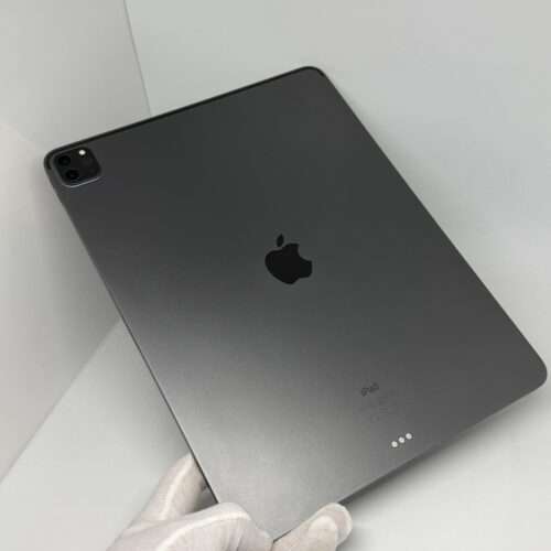 IMG_0109 iPad Pro 5e 12,9 inch M1 128GB grijs /zeer net /88% batt /garantie