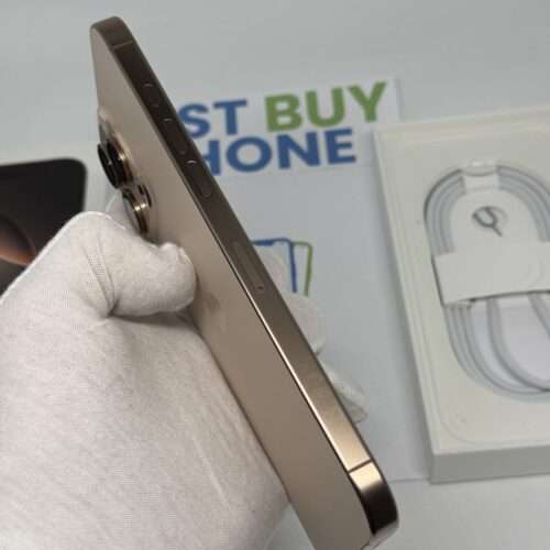 IMG_0228 2 iPhone 16 Pro Max 256GB goud /krasvrij /100% batt /garantie