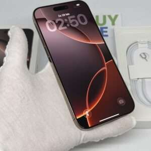 IMG_0230 2 iPhone 16 Pro Max 256GB goud /krasvrij /100% batt /garantie