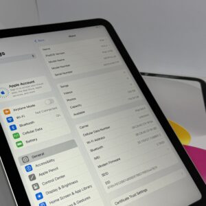 iPad 11e 128GB 5G zilver /ongebruikt + 12 maanden garantie