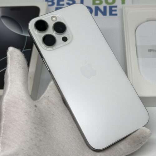 IMG_5365 iPhone 16 Pro Max 256GB wit /krasvrij scherm /100% batt /garantie