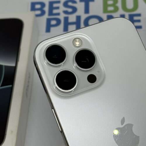 IMG_5366 iPhone 16 Pro Max 256GB wit /krasvrij scherm /100% batt /garantie