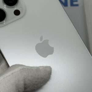 IMG_5367 iPhone 16 Pro Max 256GB wit /krasvrij scherm /100% batt /garantie