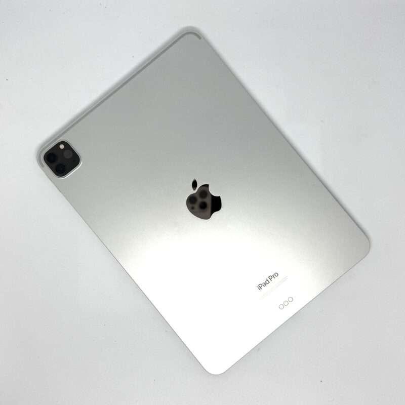 iPad Pro 4e 11 inch M2 128GB zilver /krasvrij /100% batt /garantie